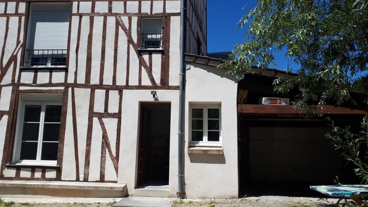F4 Dans Maison Au Calme Pres Du Centre De Chalons En Champagne Экстерьер фото